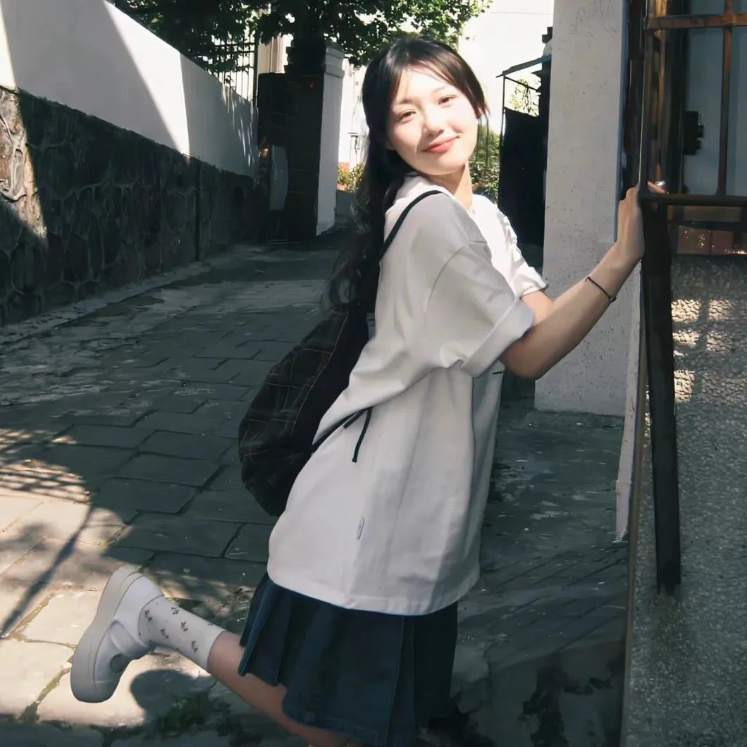茄子 安达鲁西亚之夏 海报